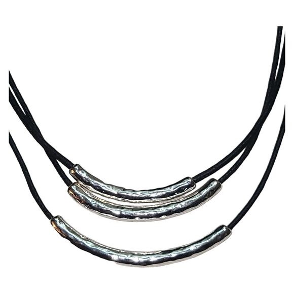 Vintage St Thomas Signed Black Leather Silver Tone Metal Necklace 16"-18" - Picture 3 of 6